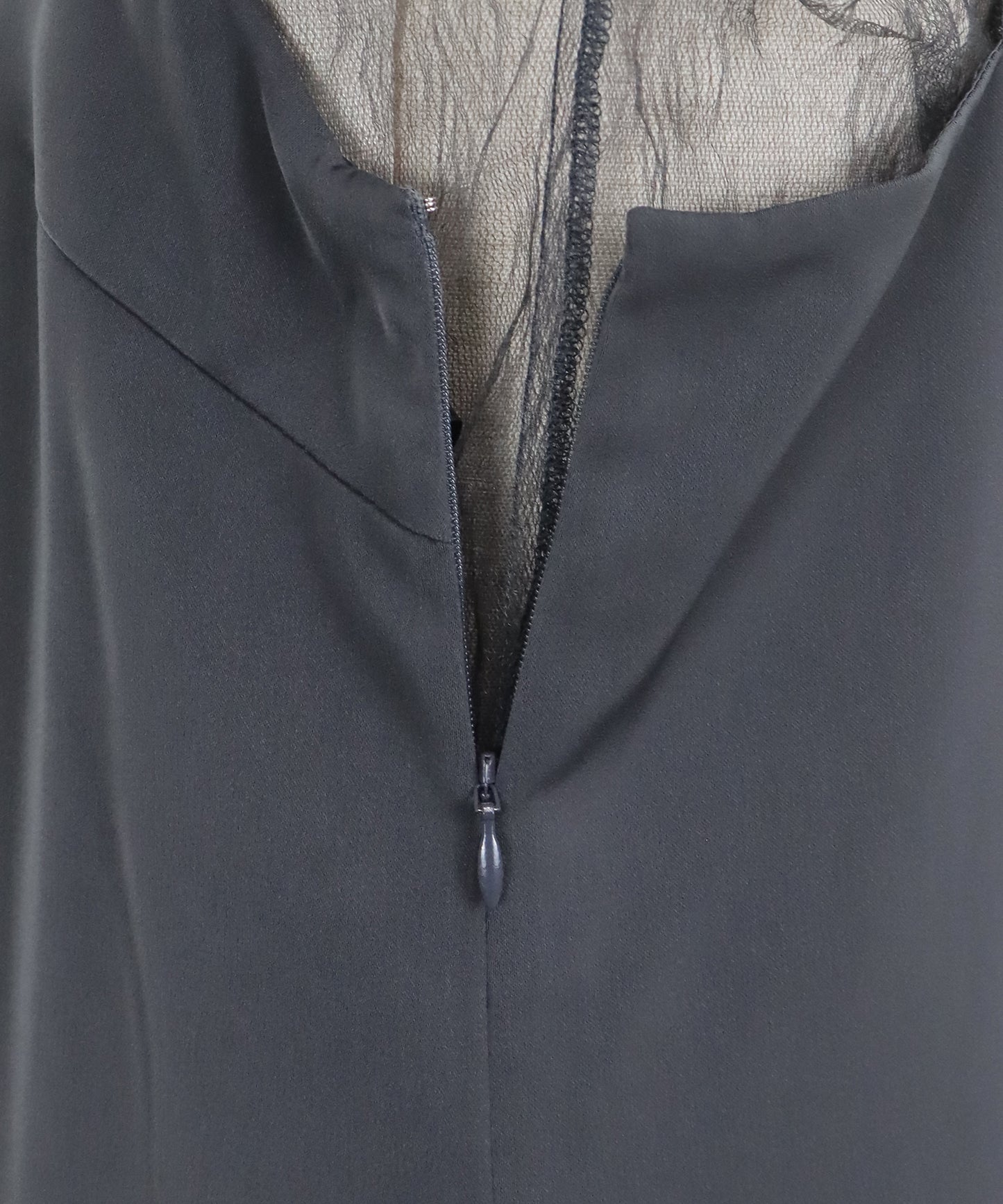 マルチレイヤードドレス