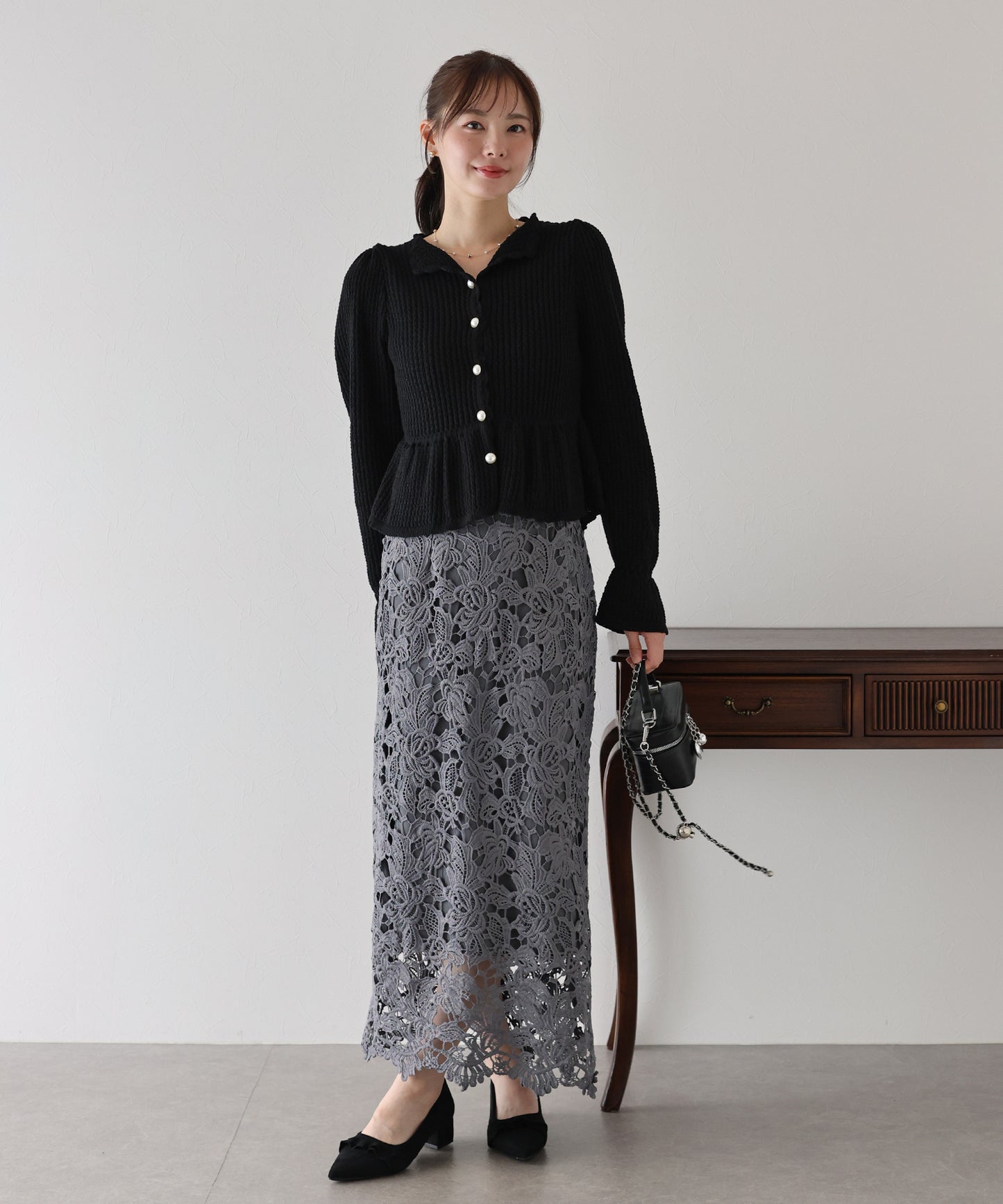 【TIME SALE】パールボタンペプラムニット