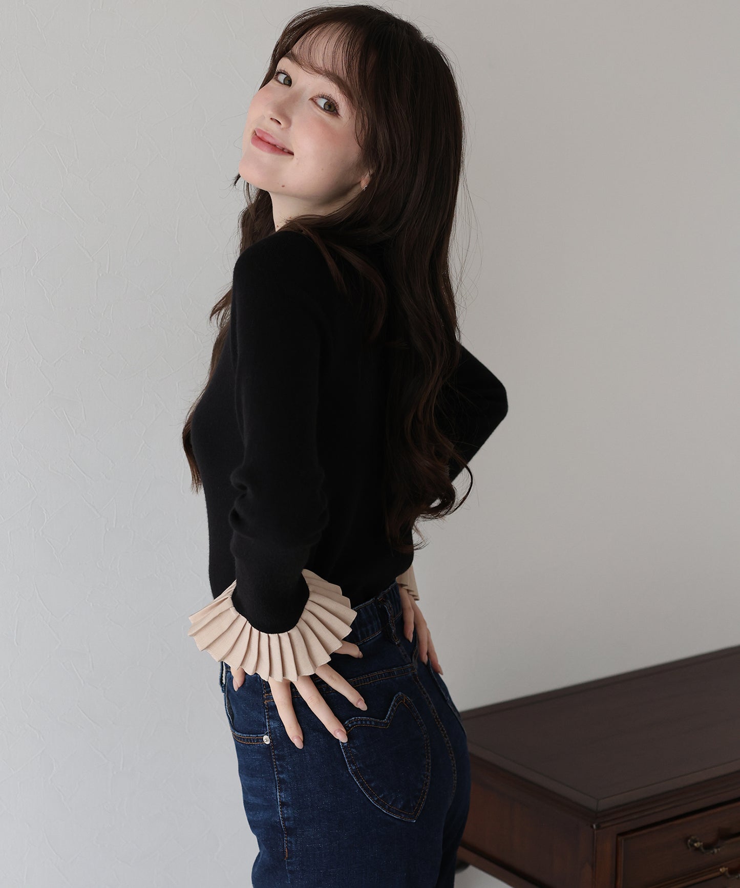 袖口プリーツニット