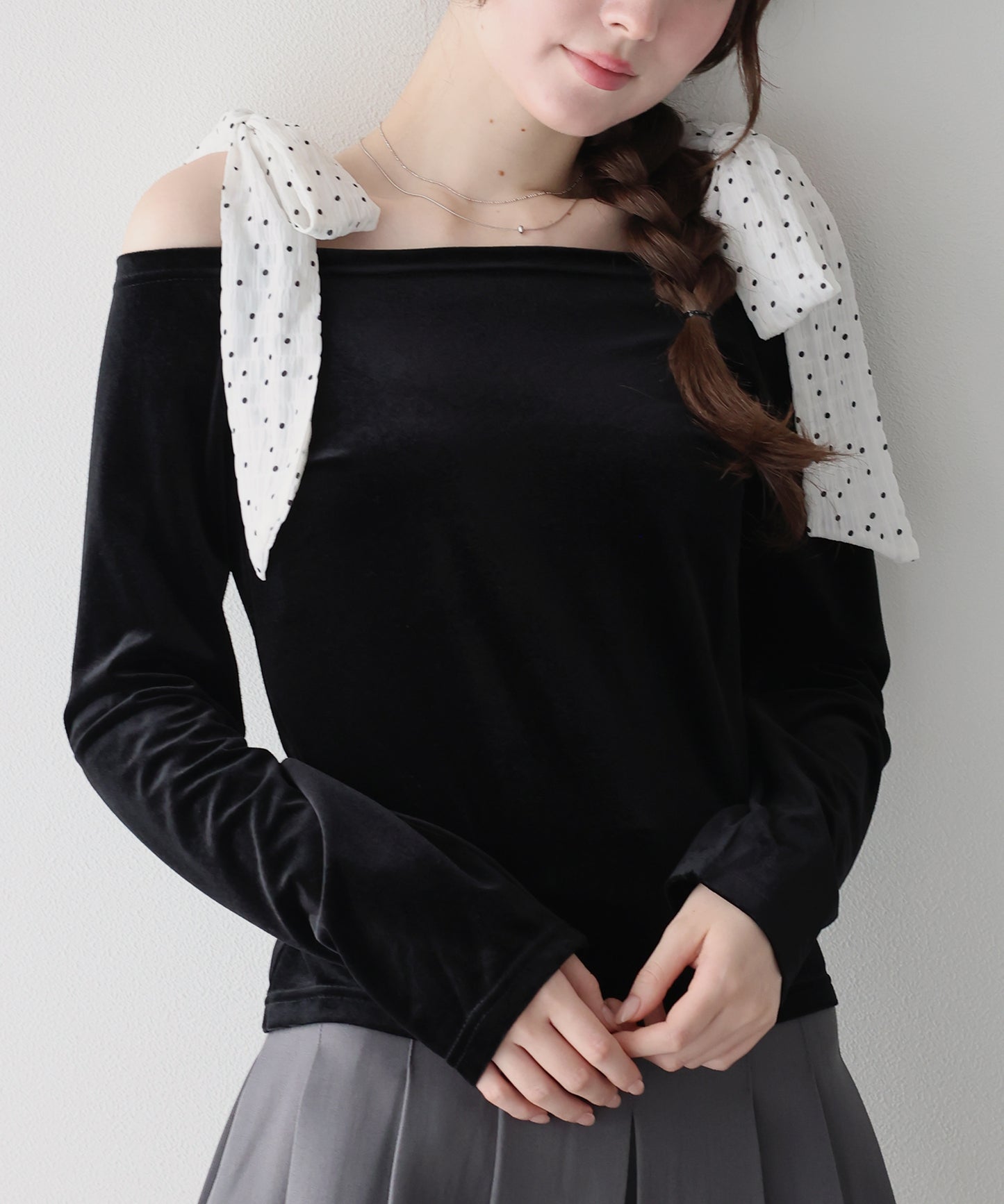 【早割5％OFF】ショルダードットリボンベロアトップス