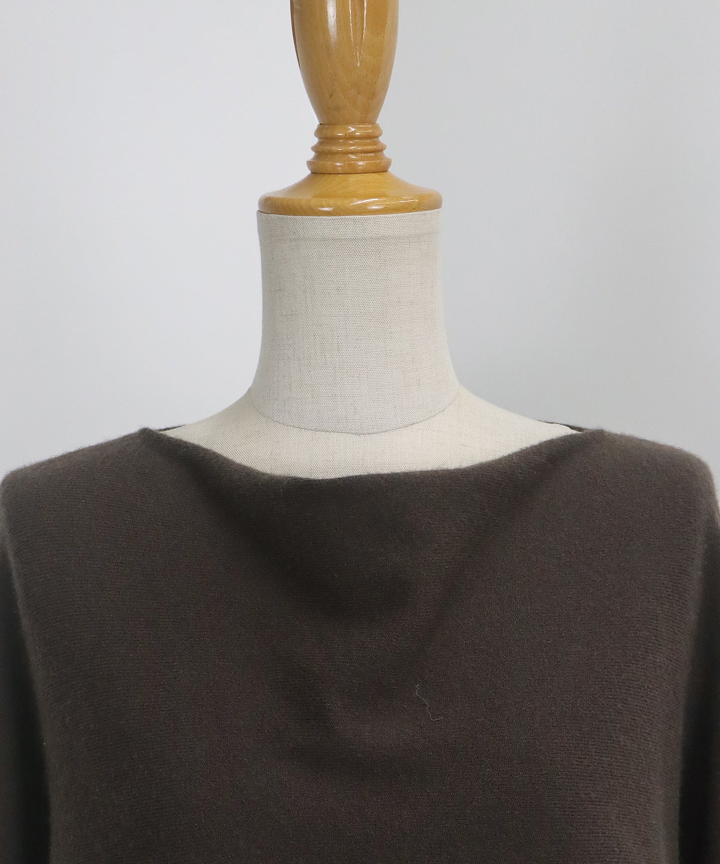 ウール混ボリュームスリーブドルマンニット