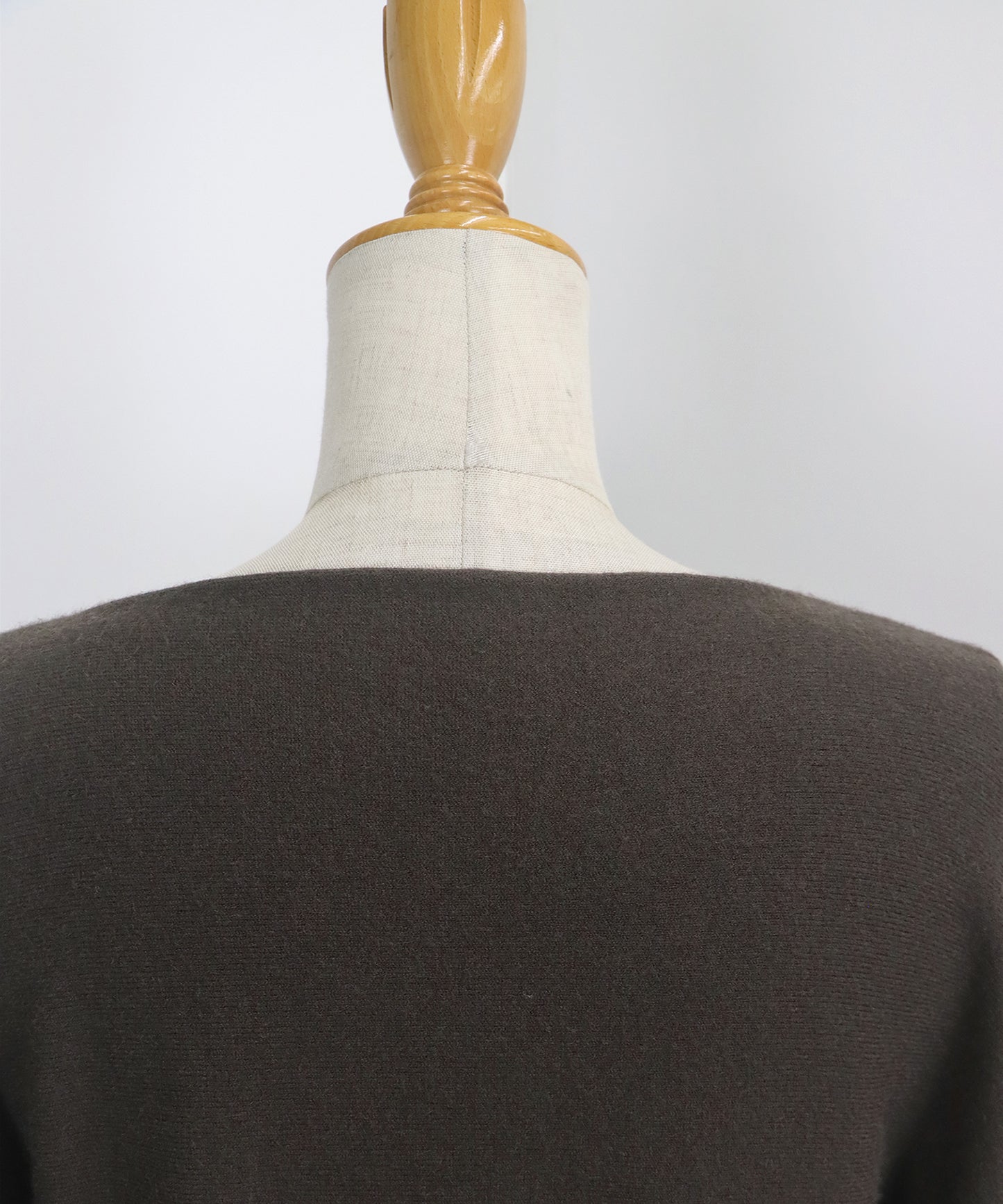 ウール混ボリュームスリーブドルマンニット