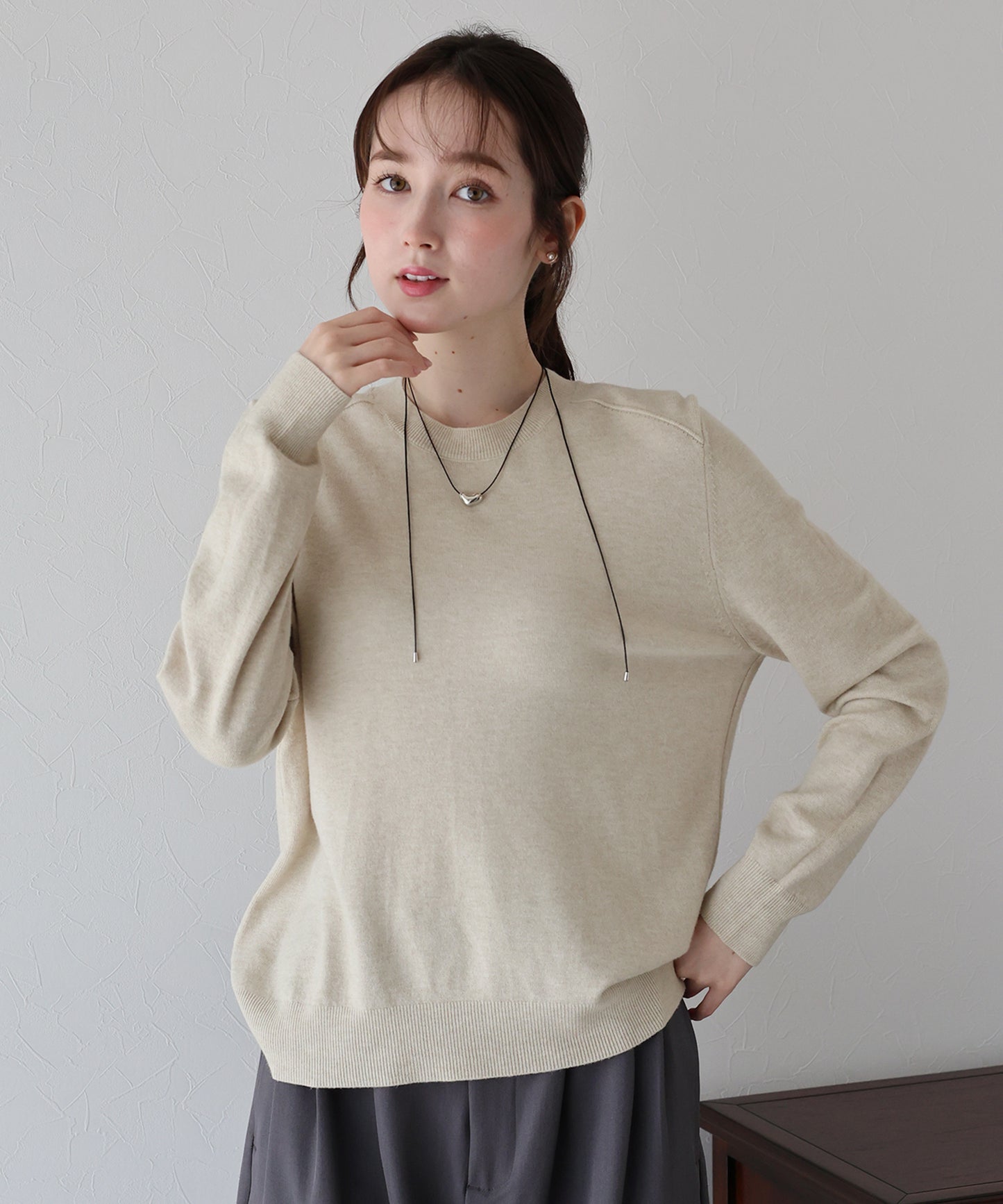 ウール混クルーネックニット