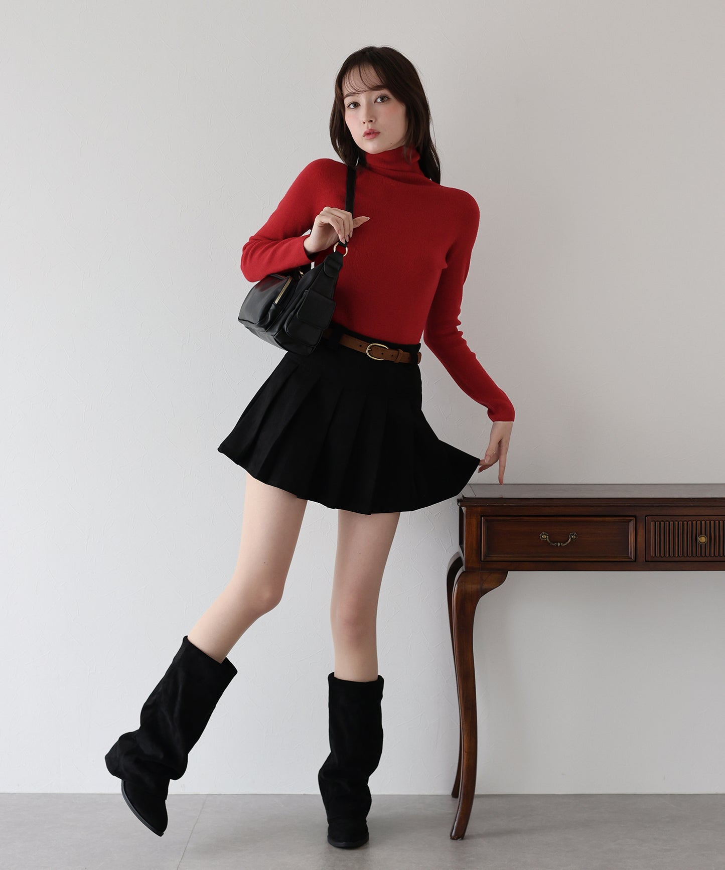 ウール混タートルネックニット