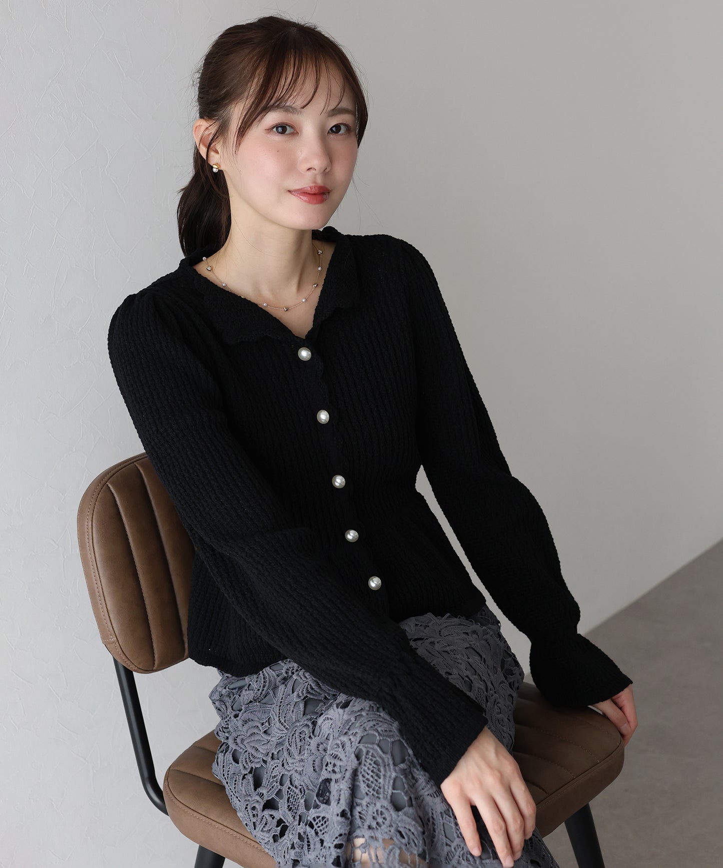 【TIME SALE】パールボタンペプラムニット