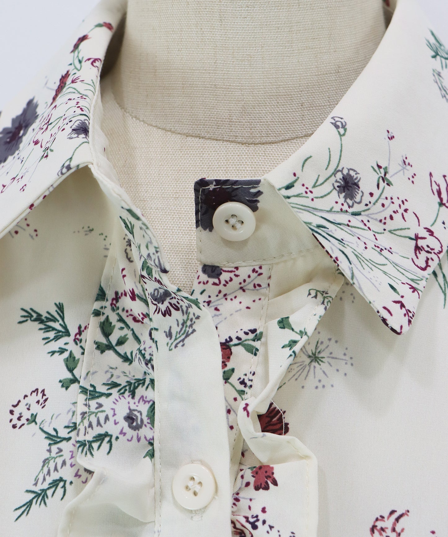 襟付きフリルワンピース