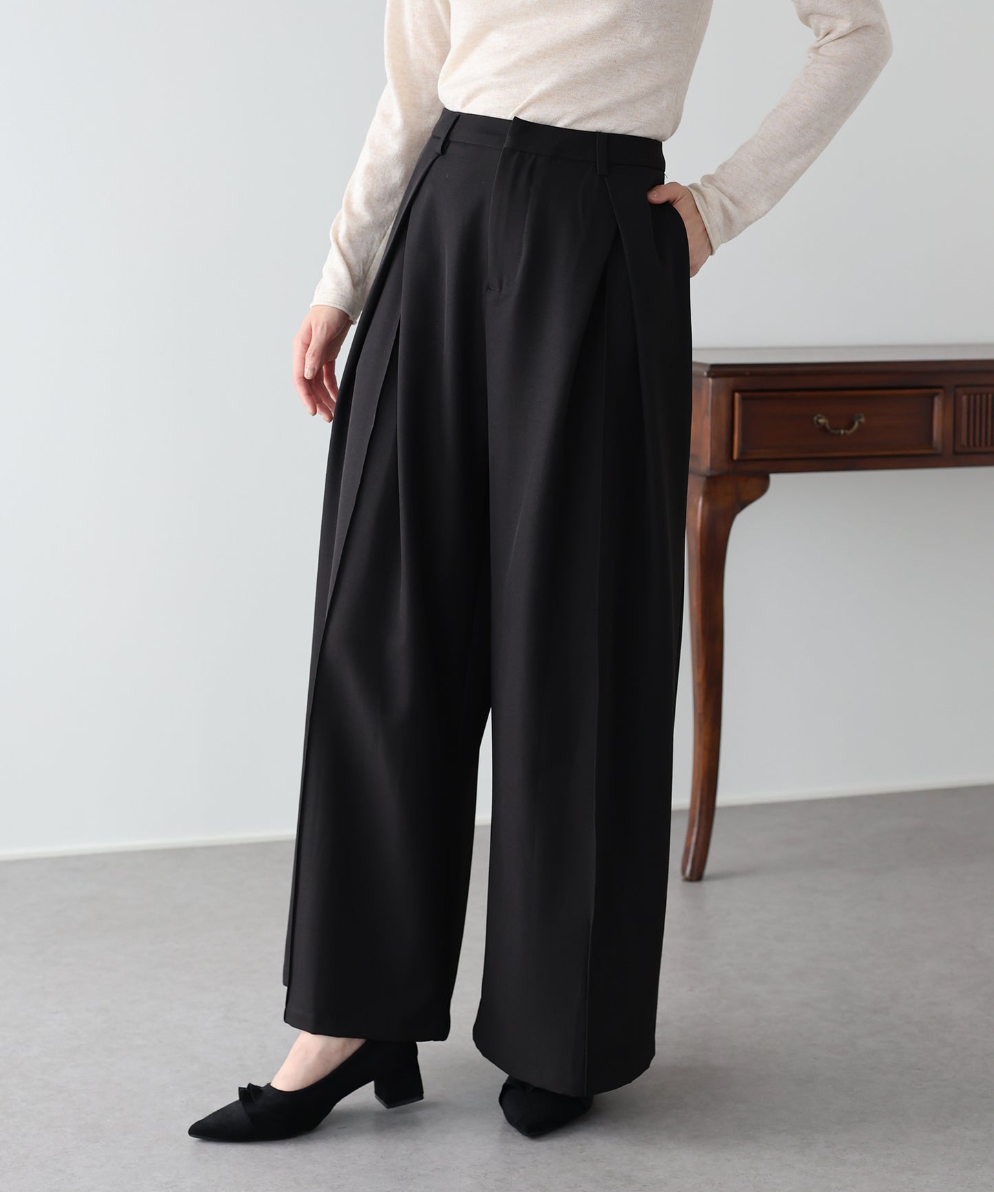 【早割5％OFF】フロントディープタックパンツ