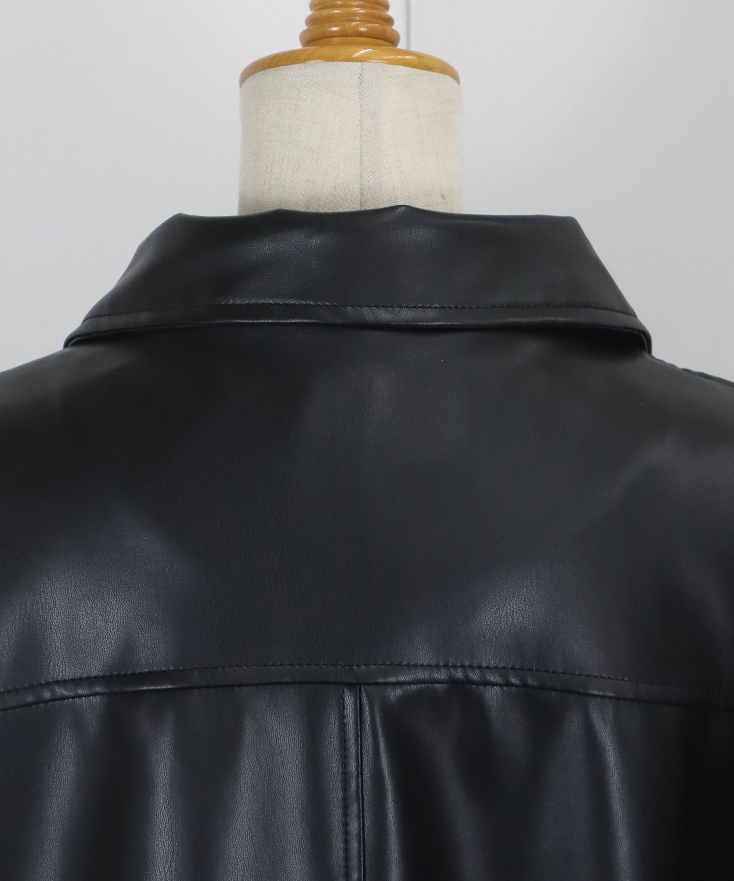 フェイクレザージャケット