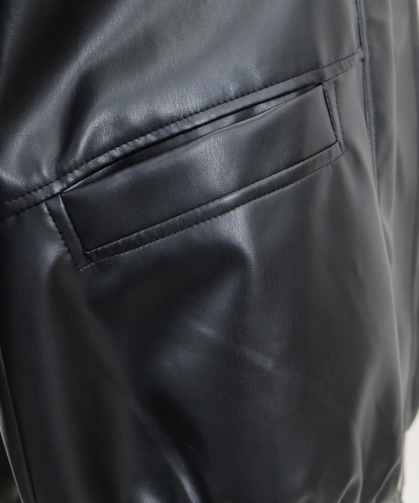 フェイクレザージャケット