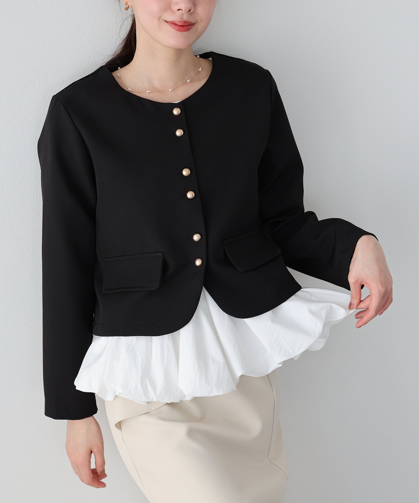 【早割5％OFF】ゴールドボタンノーカラージャケット