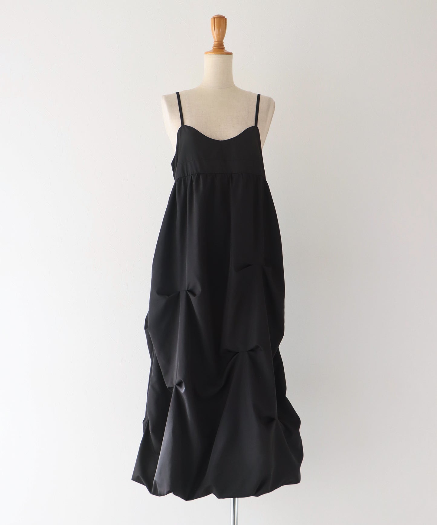 ランダムタックバルーンキャミワンピース