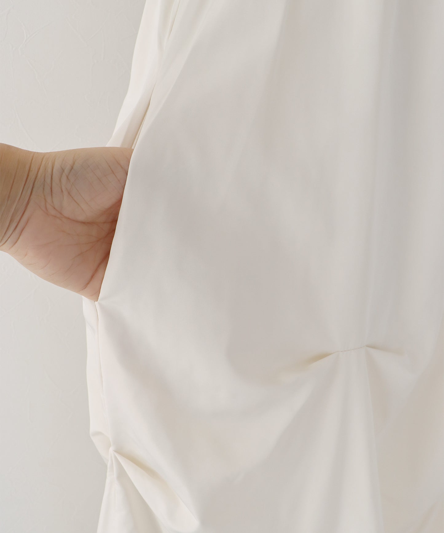 ランダムタックバルーンキャミワンピース