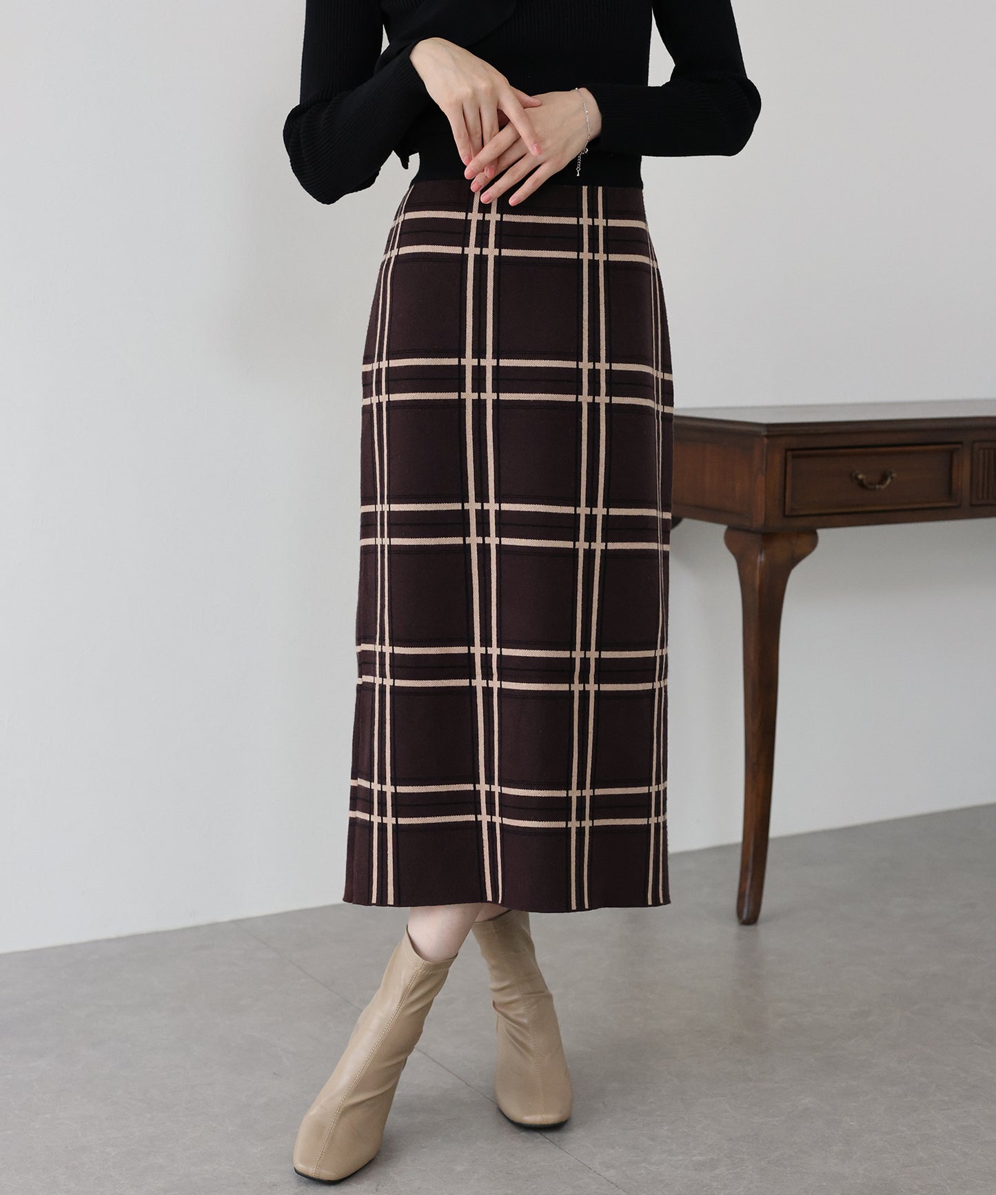 チェックニットタイトスカート