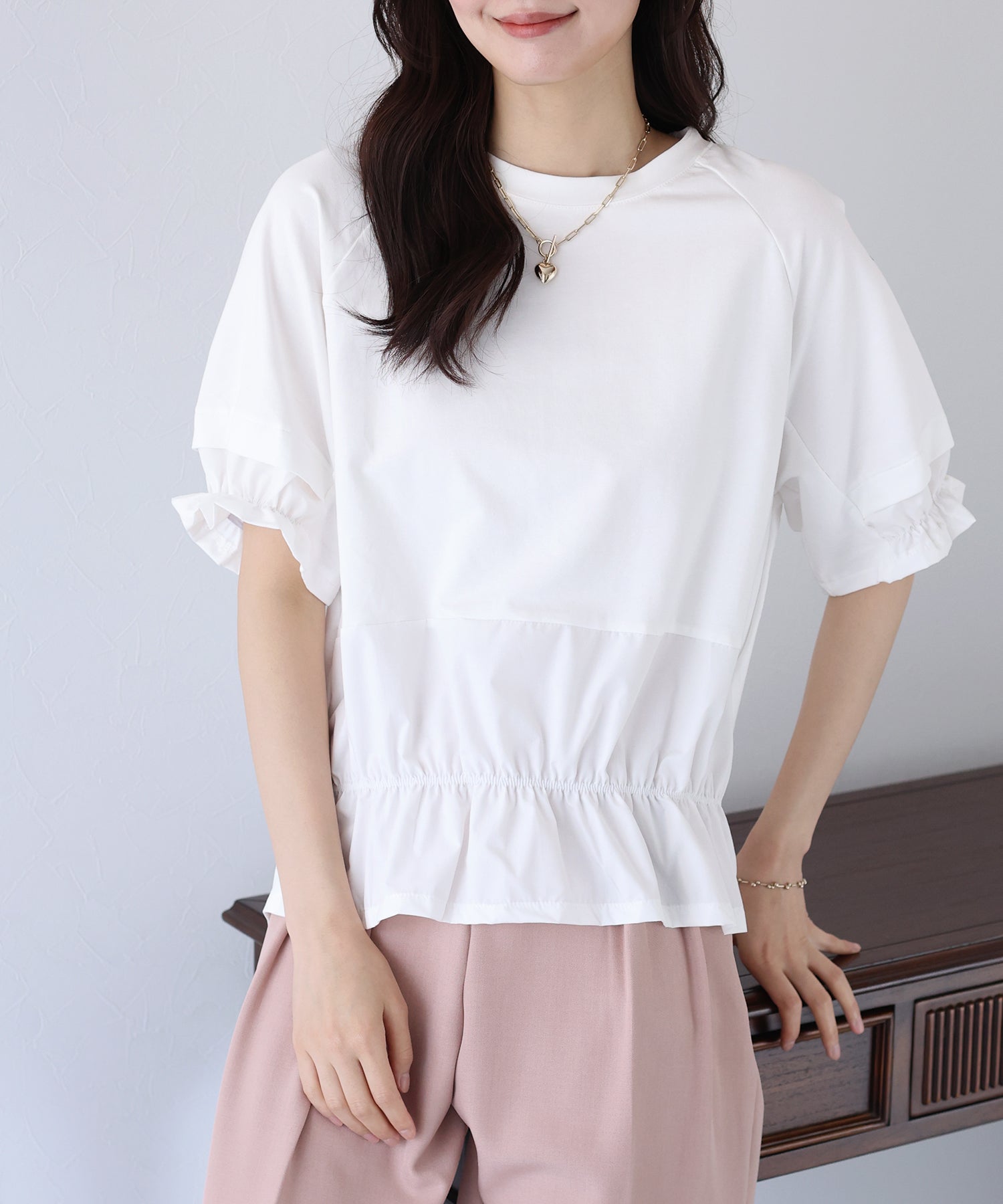《プラスサイズ》異素材ドッキングジレ