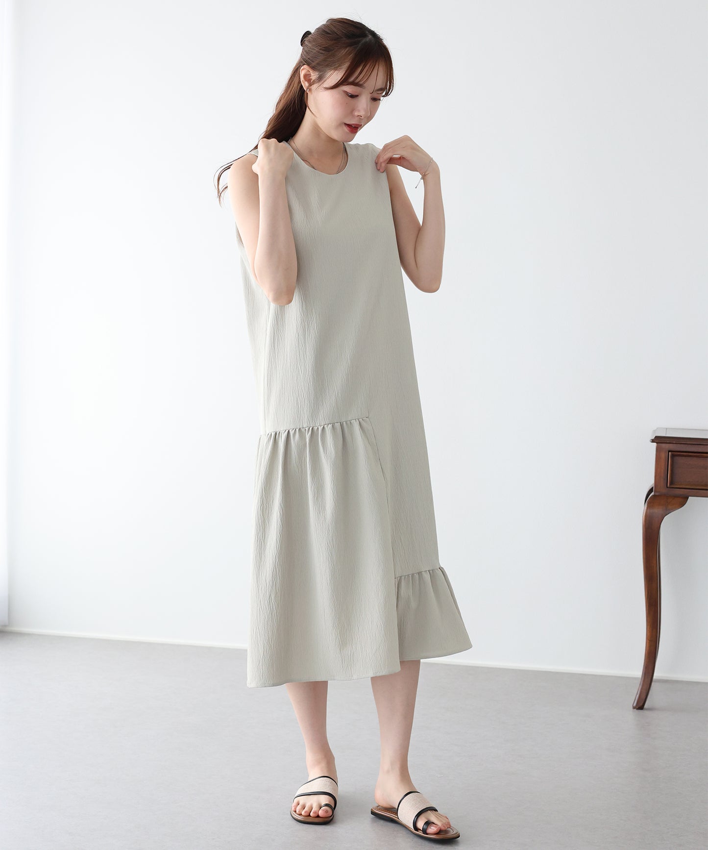 【早割5％OFF】アシンメトリーティアードワンピース