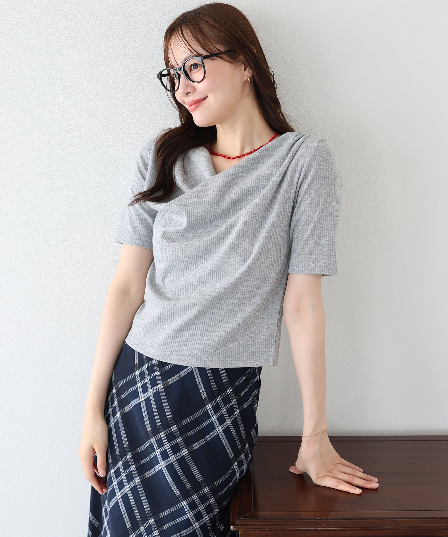 ドレープネックリブTシャツ【ネコポス】