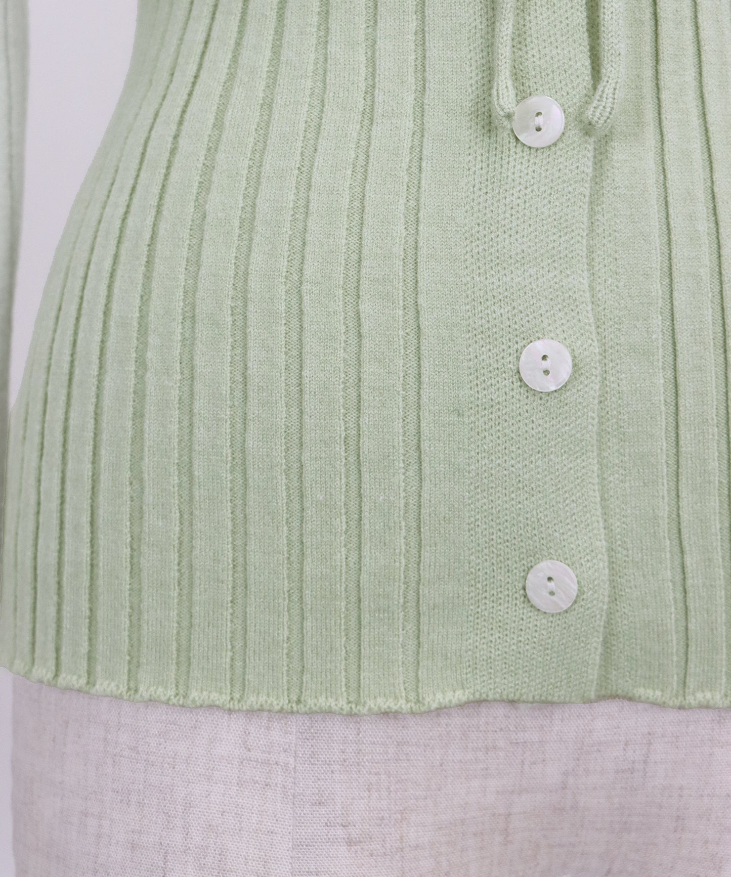 リボンチョーカーリブニット