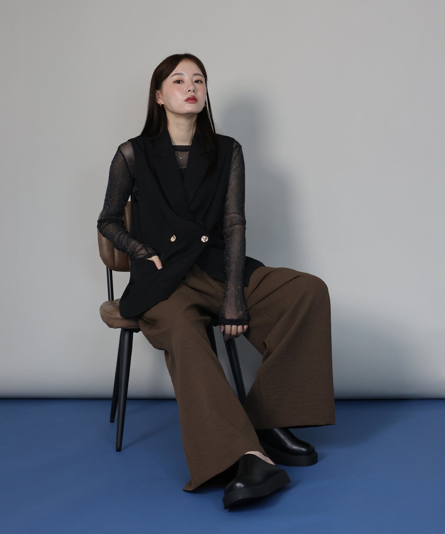 【TIME SALE】ニュアンスボタンテーラードジレ[ J by blue ]