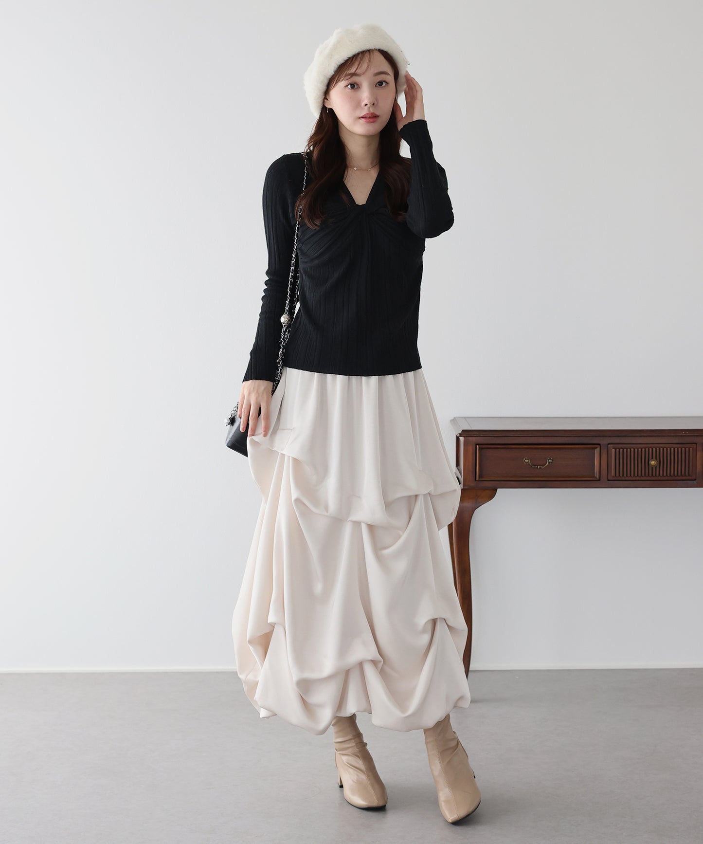 【早割5％OFF】ツイストデザインニット