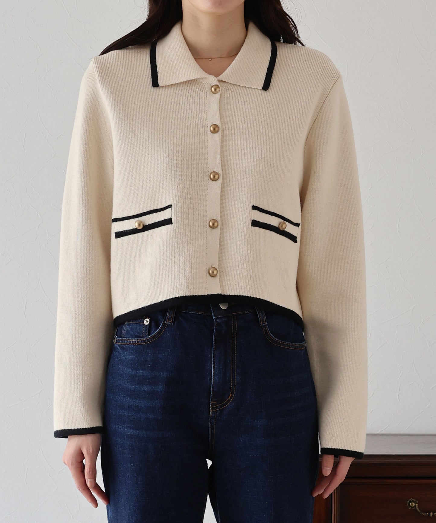 襟付きニットジャケット