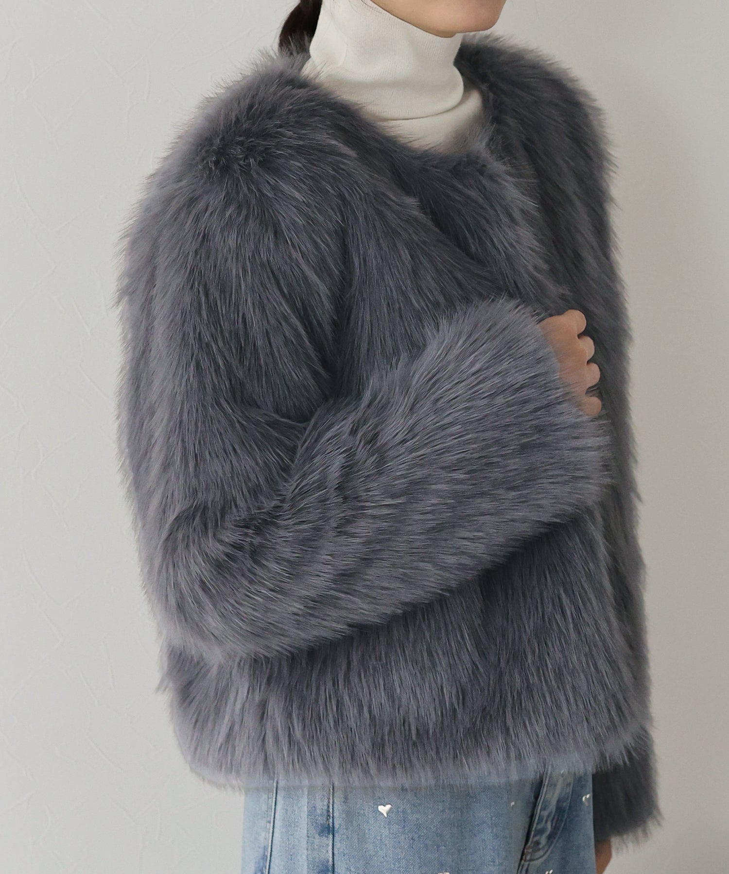 ボリュームファーコート – BLUE ONLINE