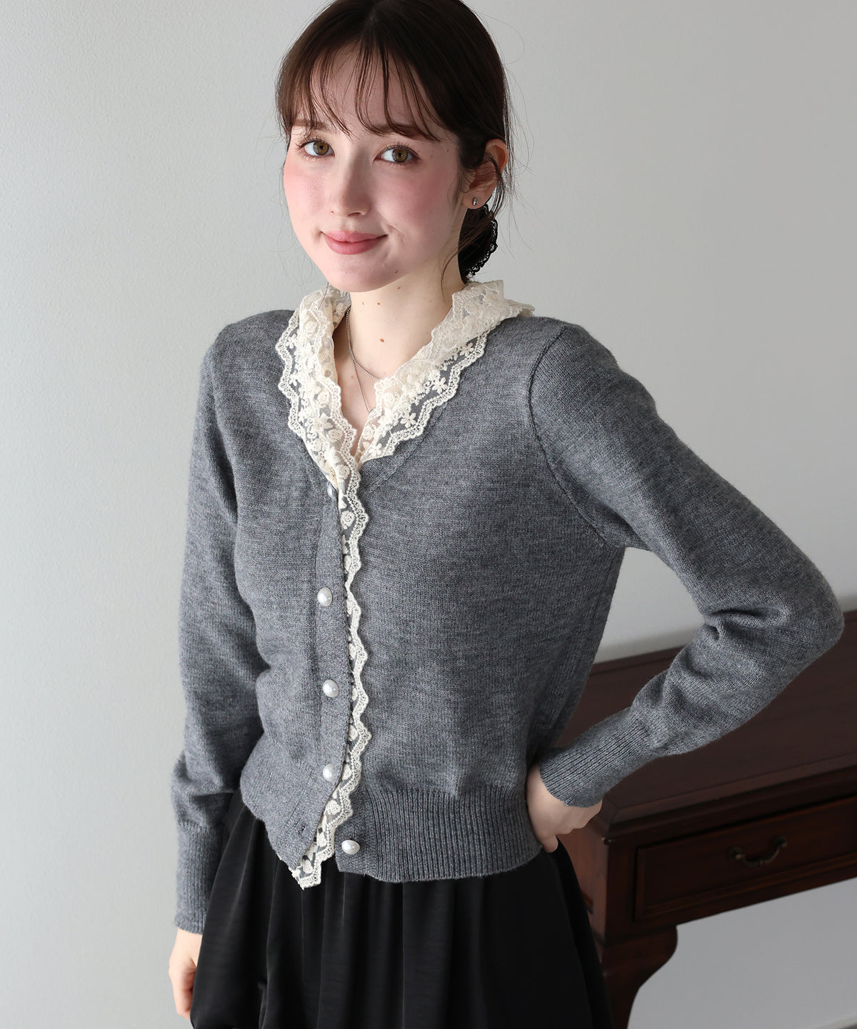 レースフードドッキングカーディガン