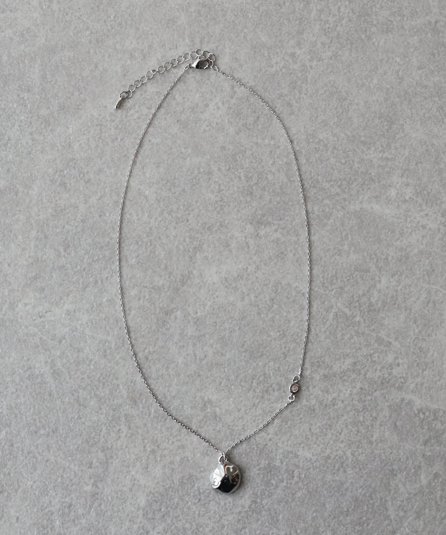 【早割5％OFF】ニュアンスモチーフネックレス/ニッケルフリー