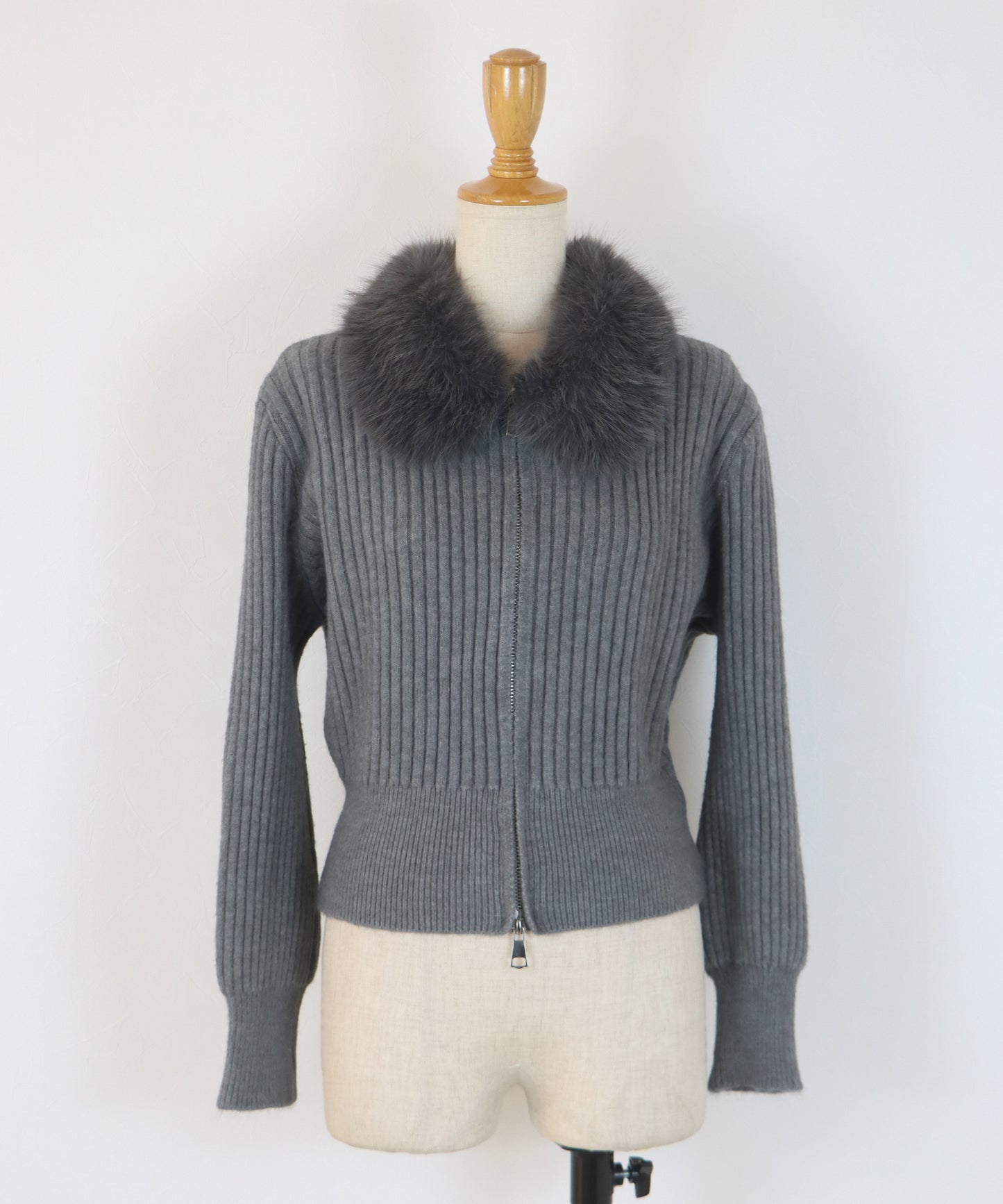 【早割5％OFF】ファー襟ダブルジップニット