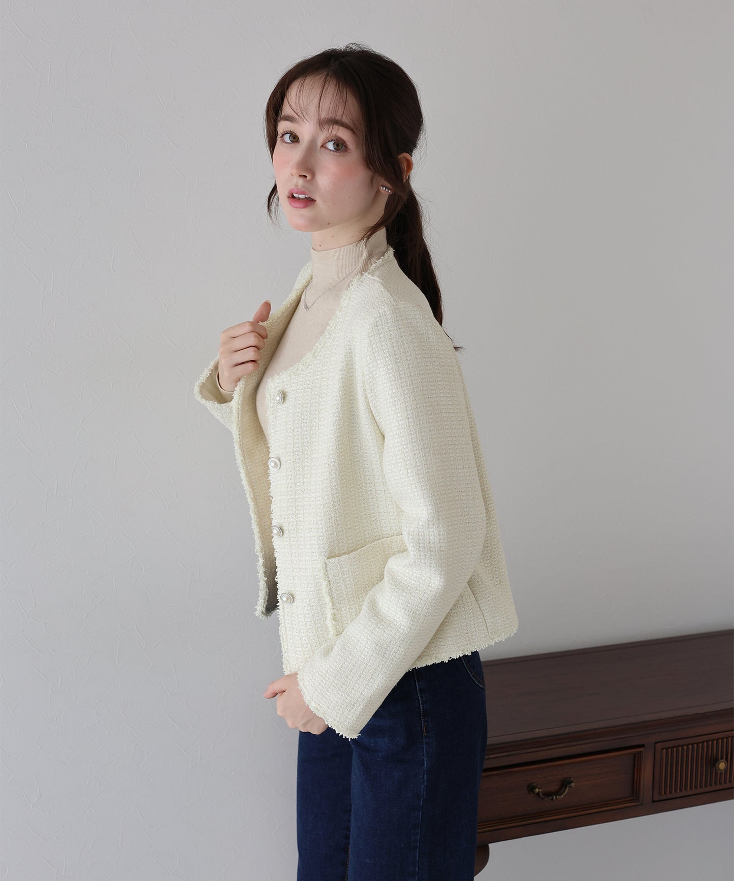 パールボタンツイードジャケット