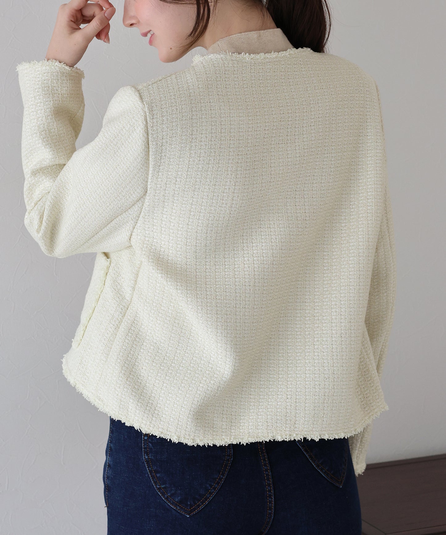 パールボタンツイードジャケット