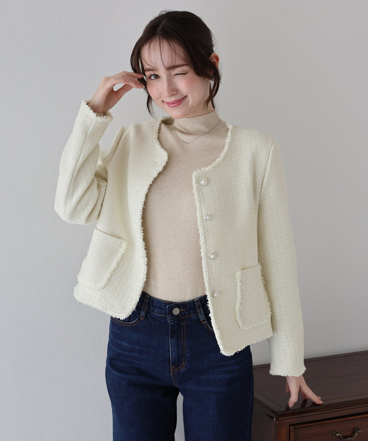 パールボタンツイードジャケット