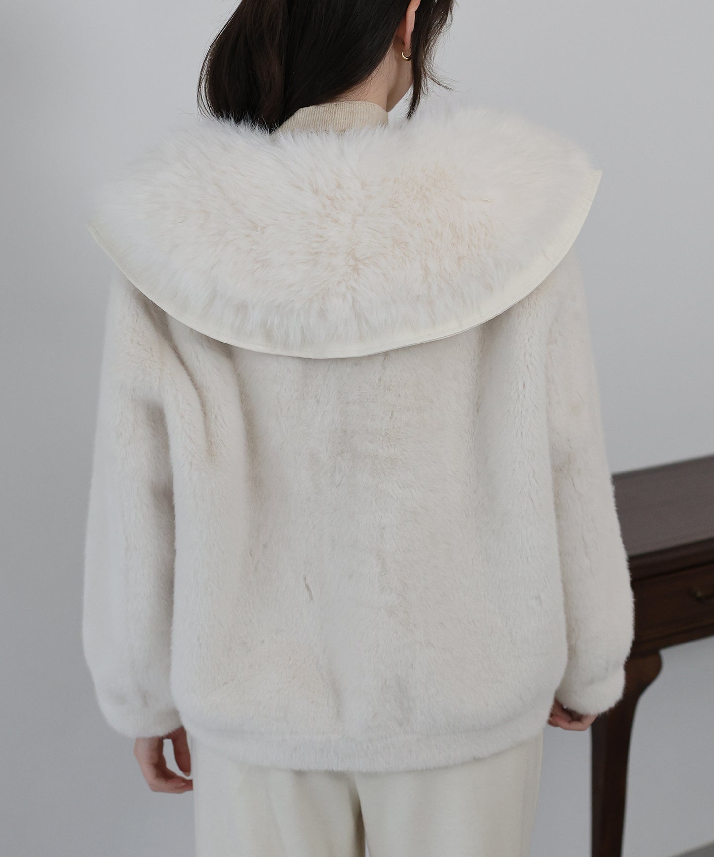 ビッグカラーファーコート