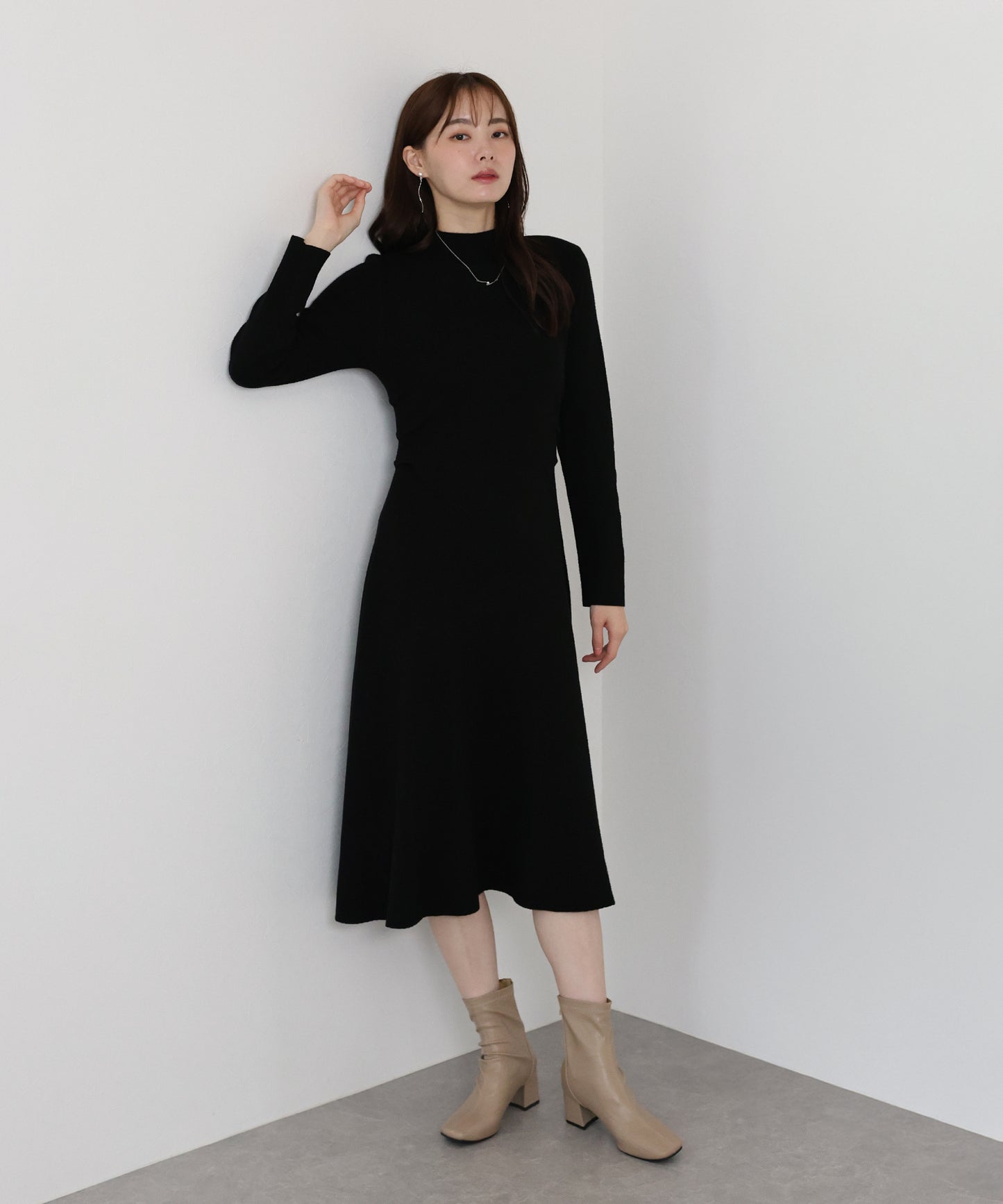 サイドタックニットワンピース