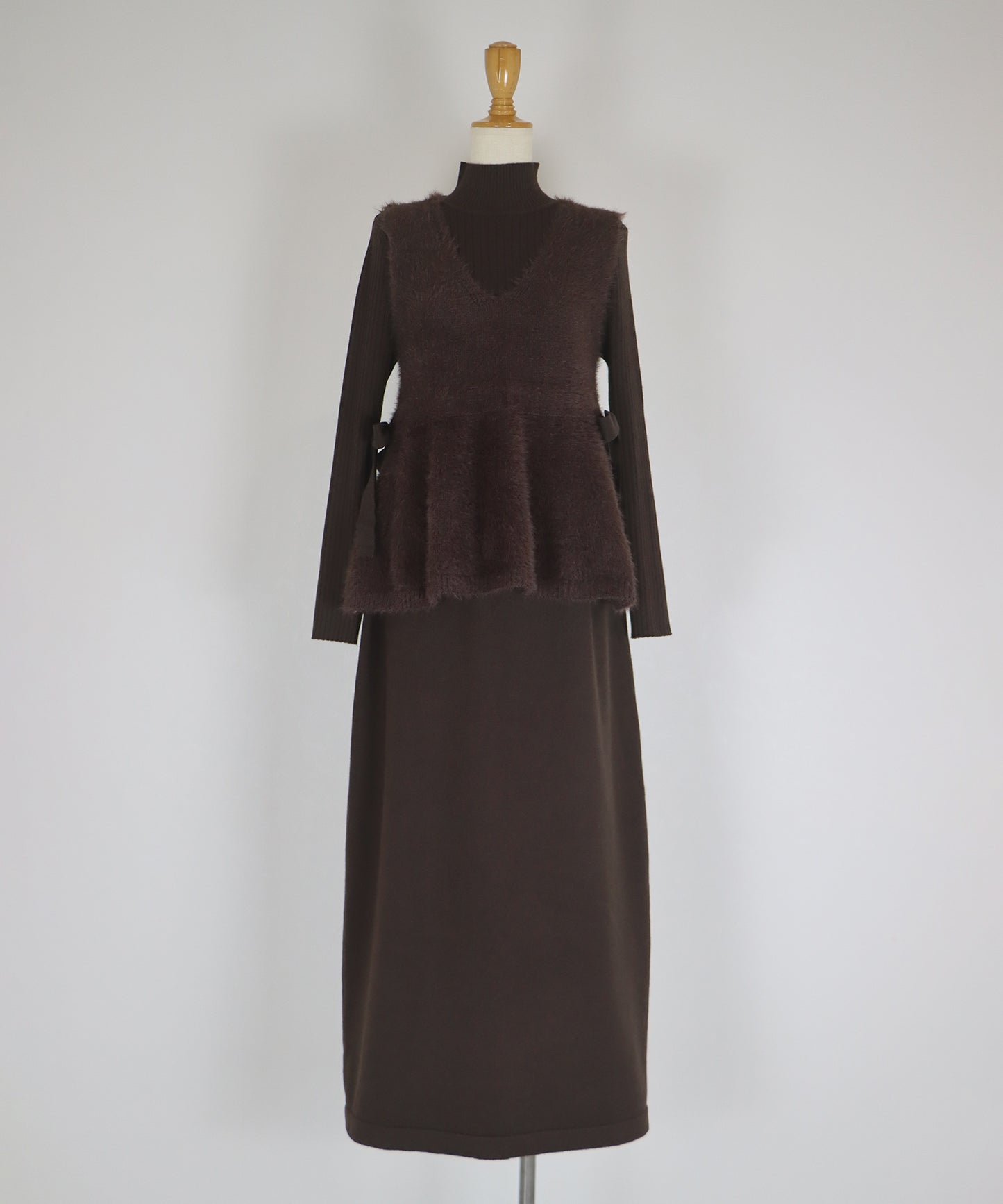 サイドリボンペプラムシャギーベスト＆ニットワンピース セット