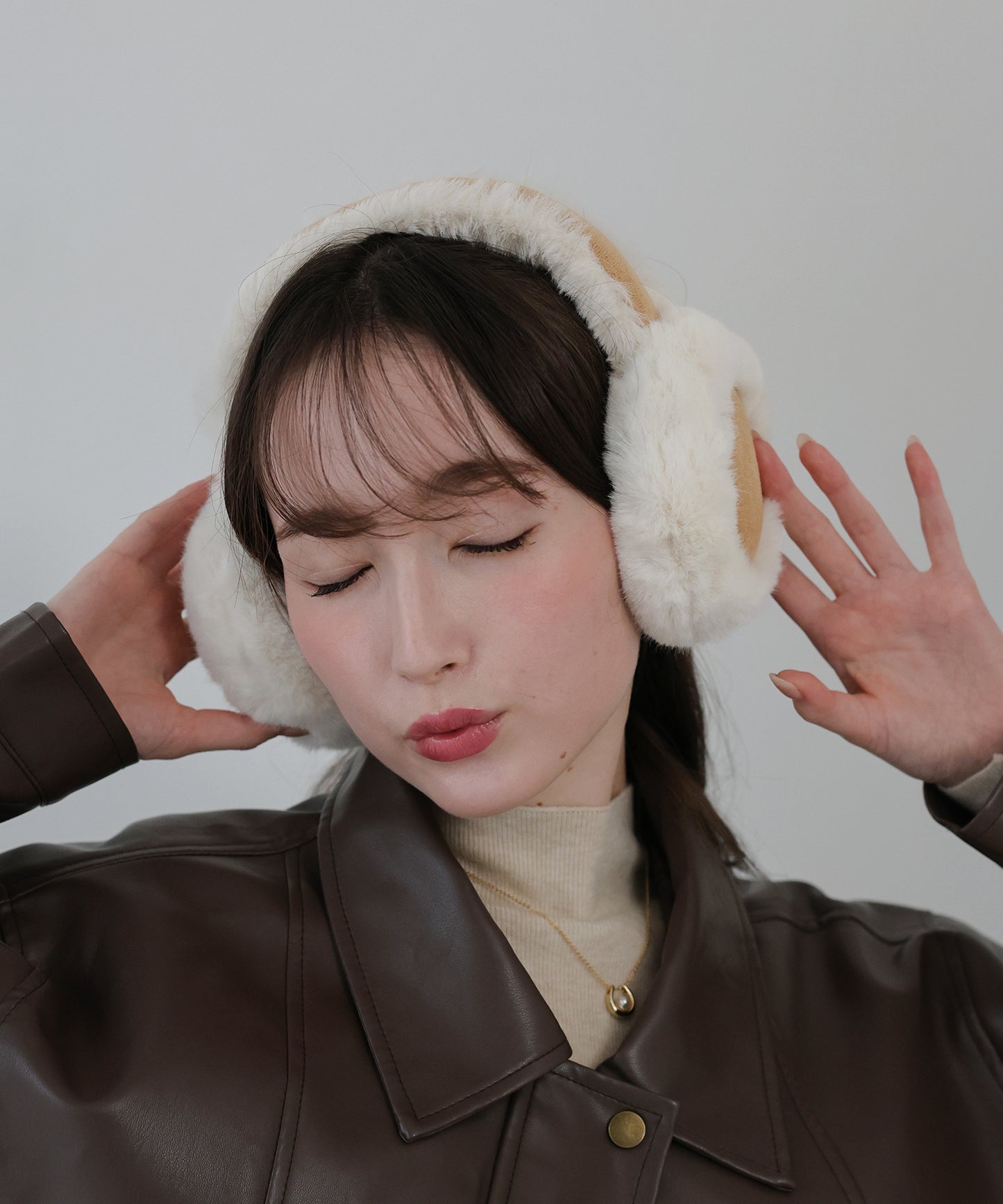 ムートンライクイヤーマフ