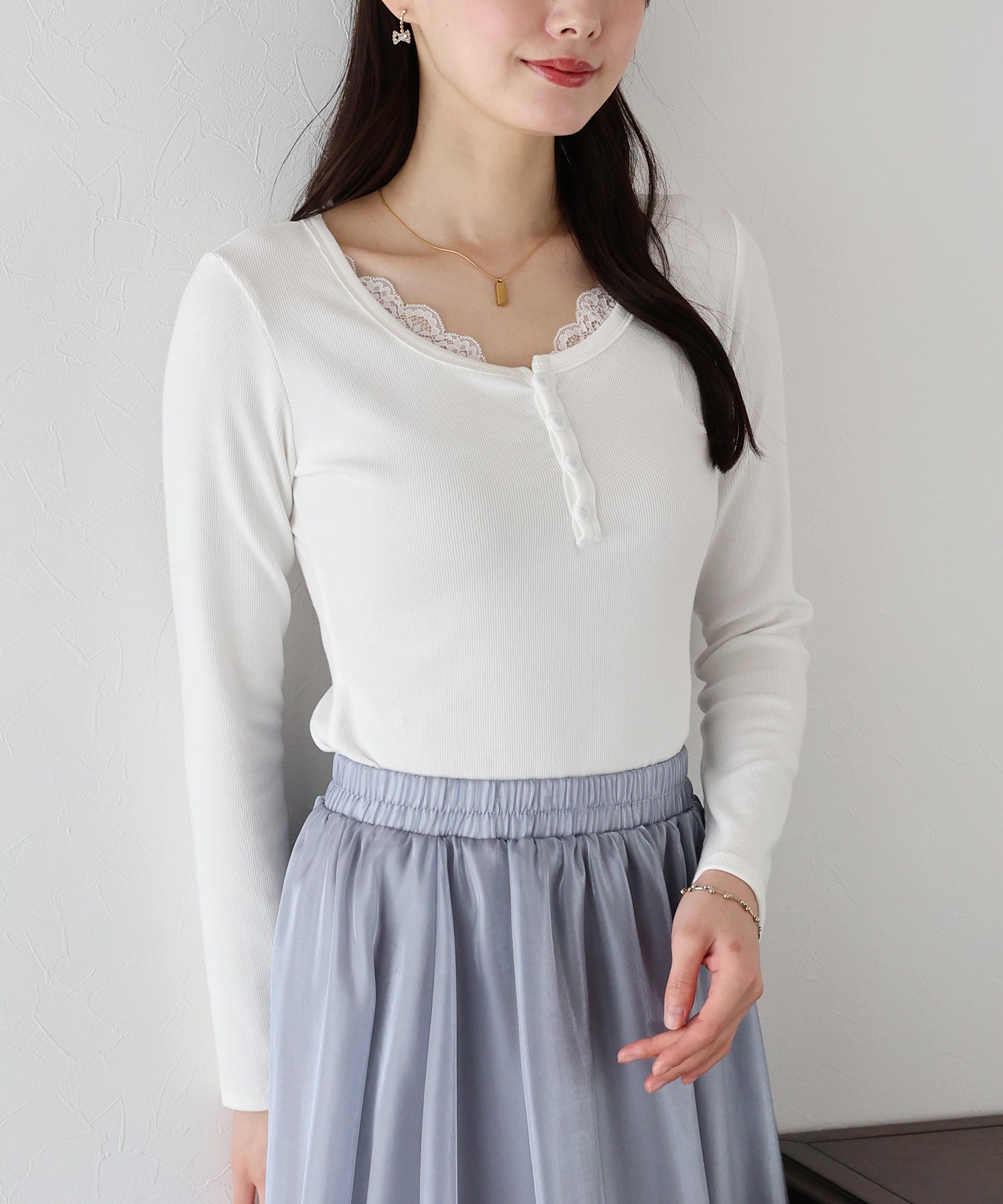 ヘンリーネックのベストと猫のミトン さくら色 （編み物ワードローブ  