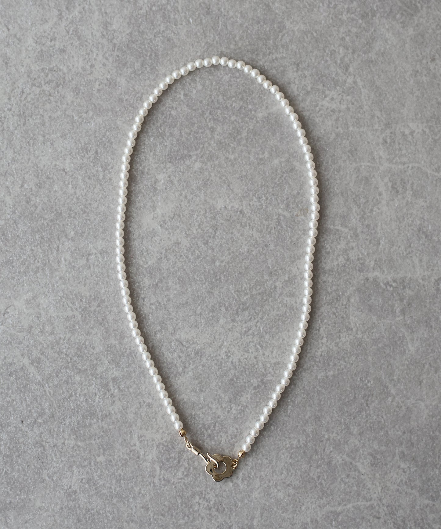 フラワーモチーフパールネックレス【ネコポス】