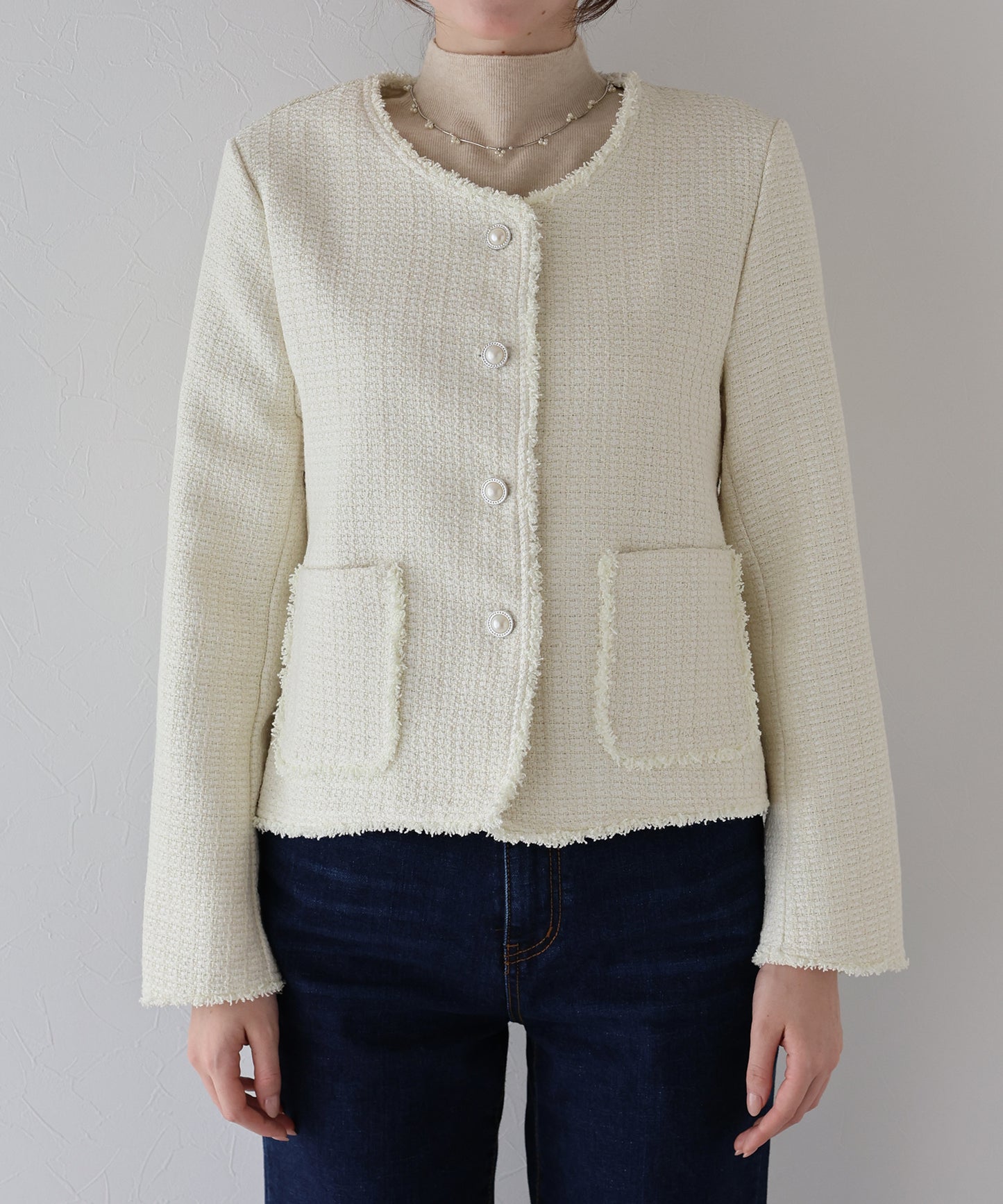 パールボタンツイードジャケット