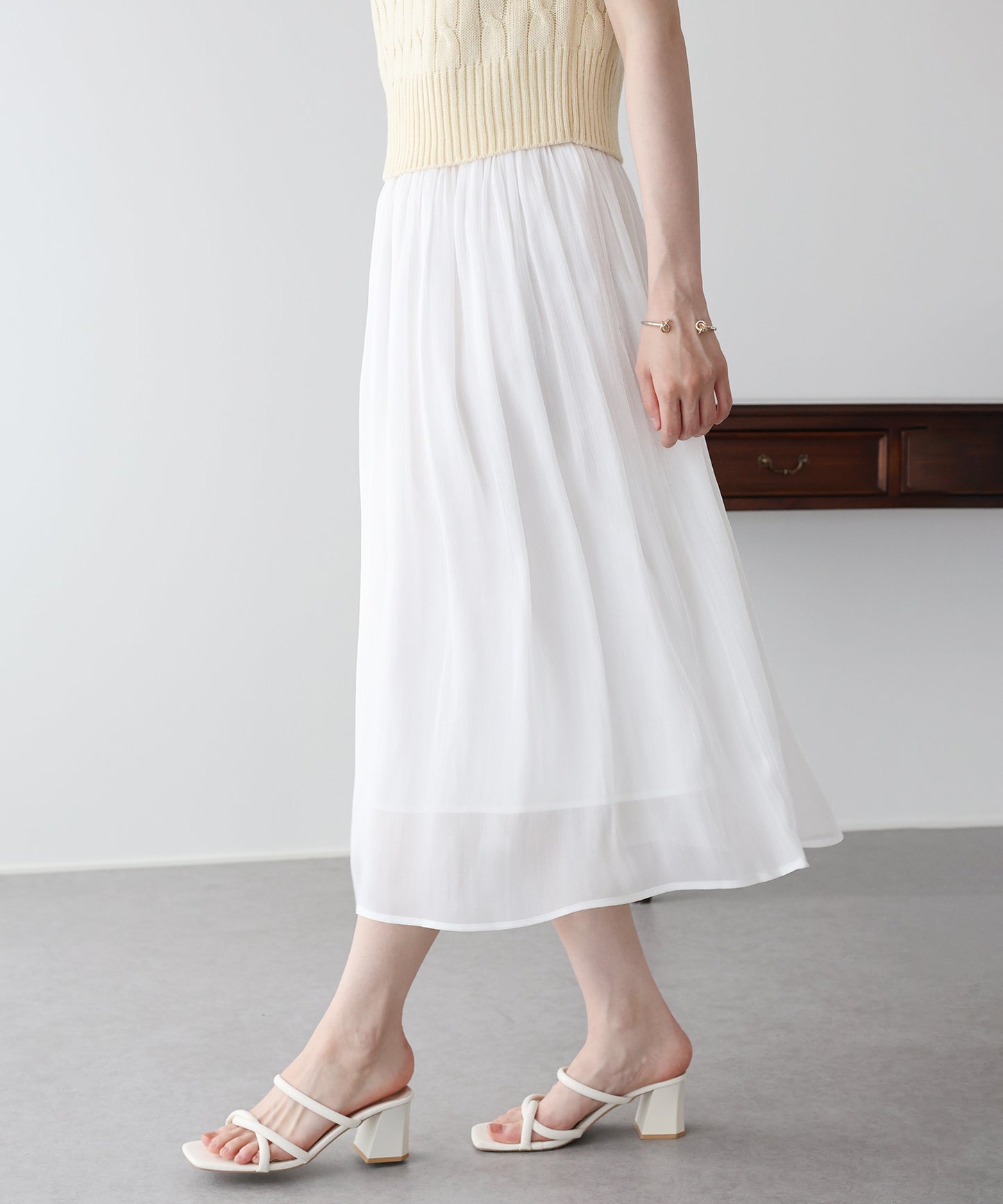 【早割5％OFF】シアーサテンスカート