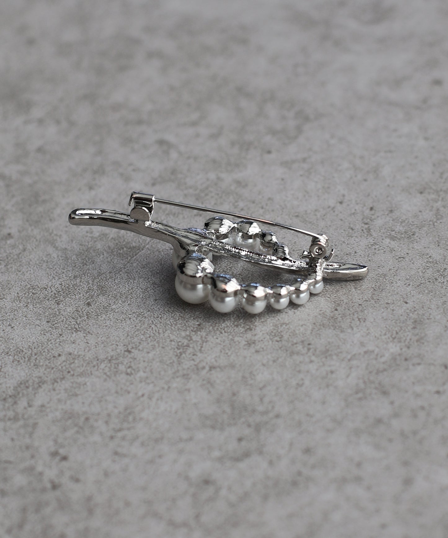 パールメドレーブローチ【ネコポス】