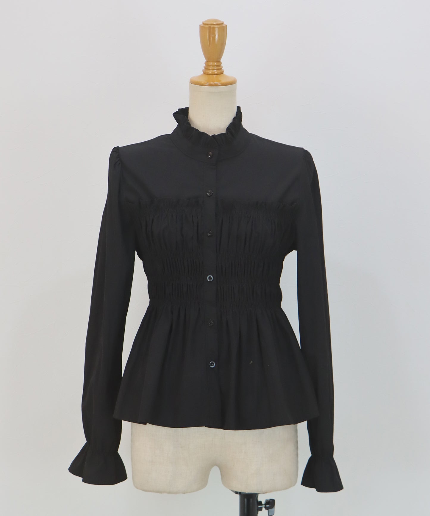 フリルネックシャーリングブラウス【ネコポス】