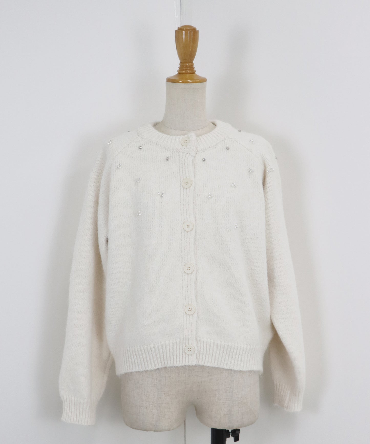 パールビジューニットカーディガン