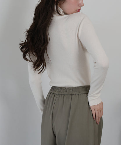 【早割5％OFF】ウール混タートルネックニット