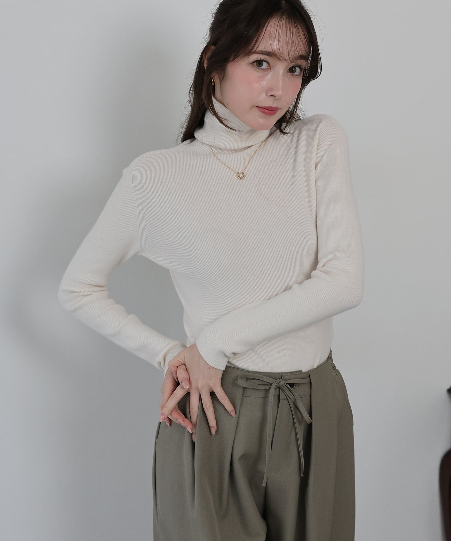 【早割5％OFF】ウール混タートルネックニット