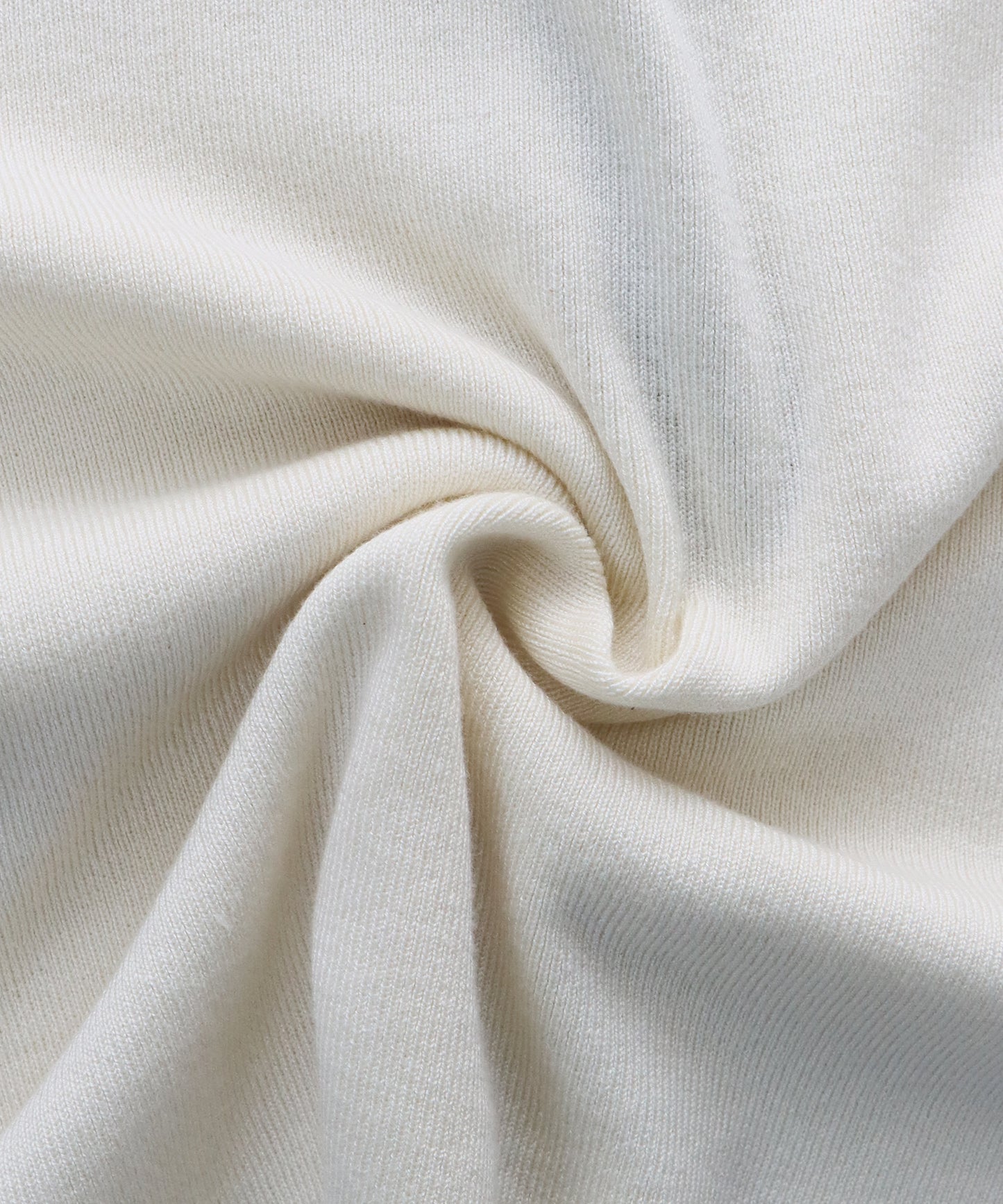 ゴールドボタン配色ポロネックニット